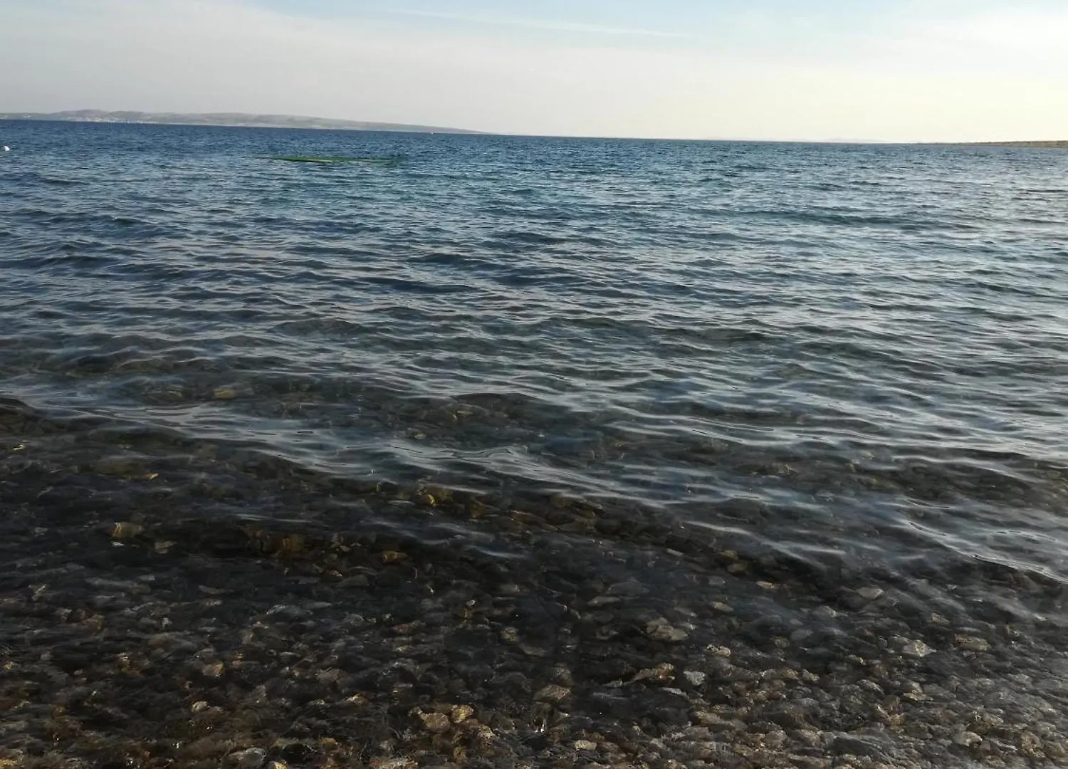 Apartments Matosevic-Pag باغ