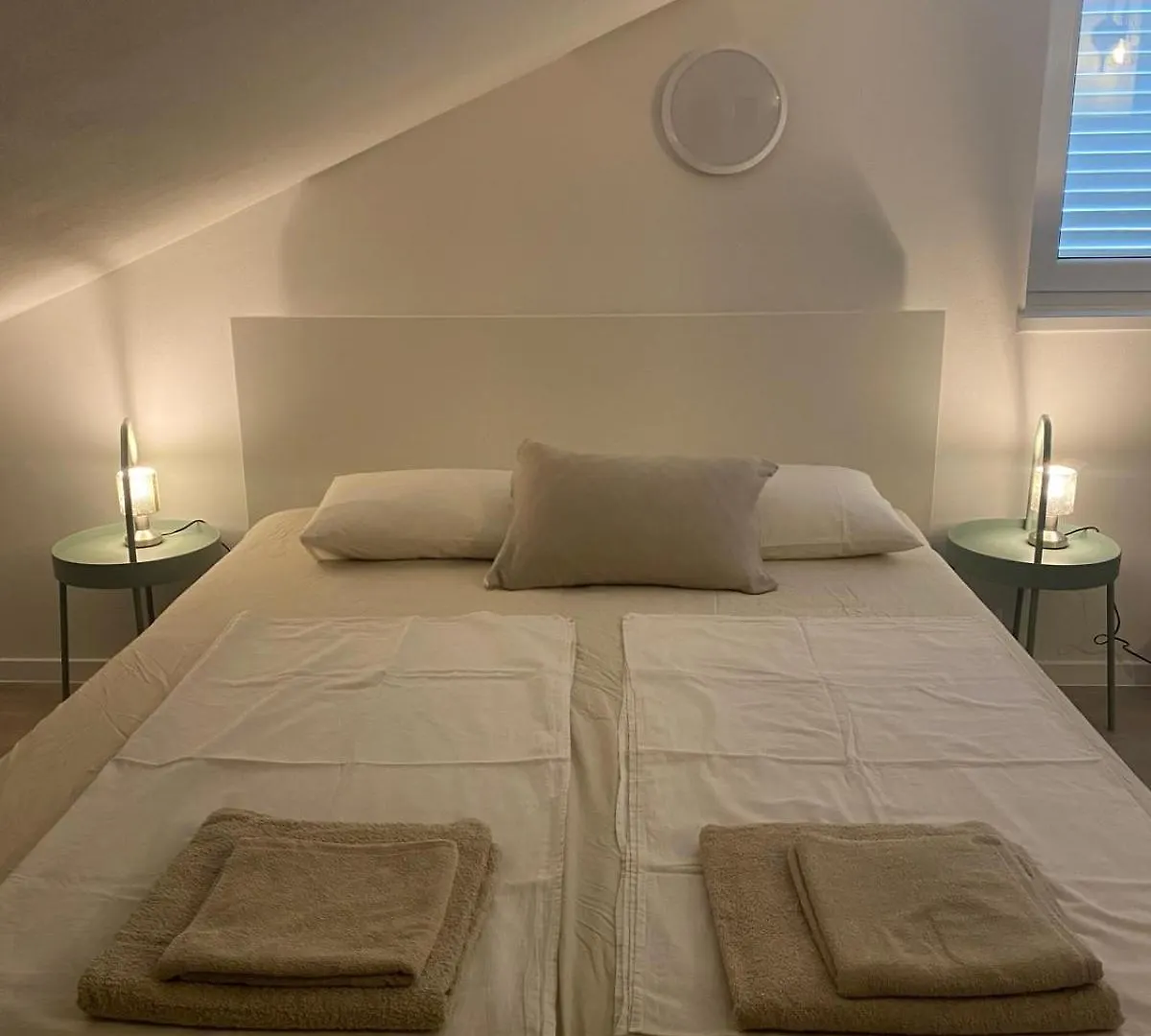 Apartments Matosevic-Pag باغ 0*,