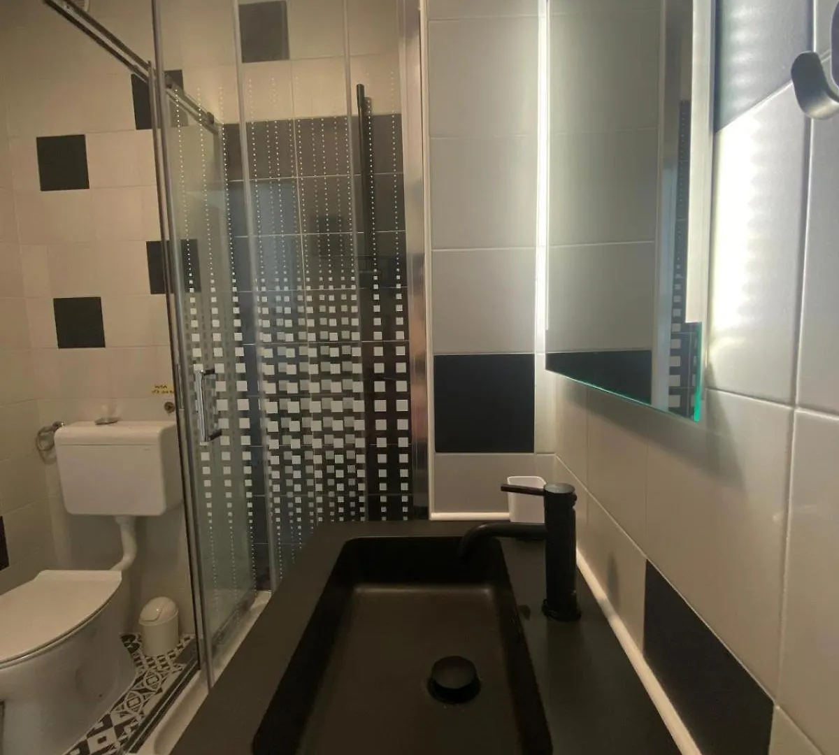 Apartments Matosevic-Pag باغ 0*,